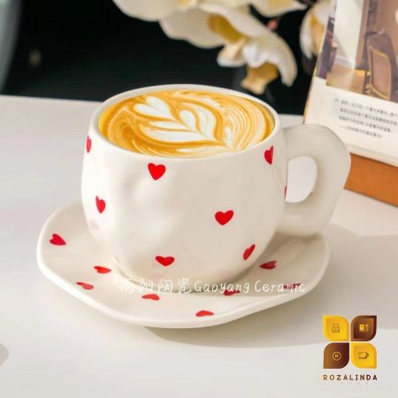 قلوب احمر